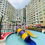 Riviera Flats